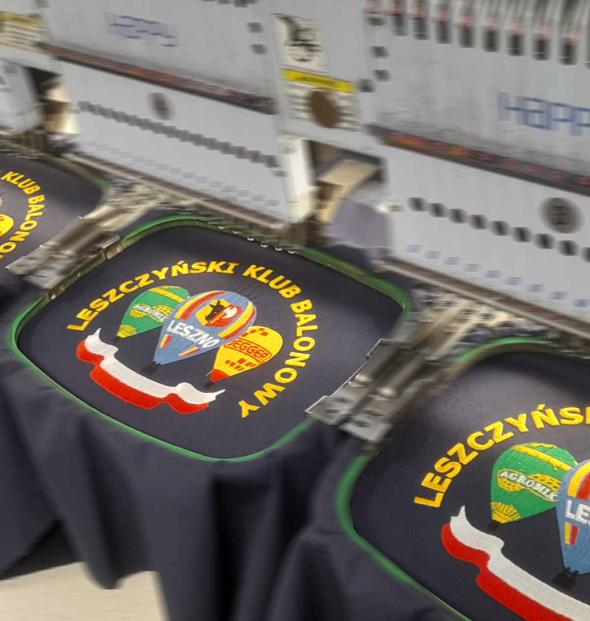 Haft komputerowy na ubraniach