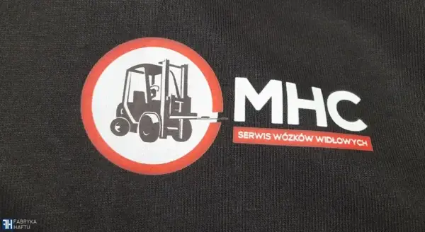 Nadruk DTF na koszulkach dla firmy MHC