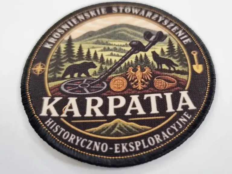Naszywki sublimacyjne na rzep dla detektorystów z koła Karpatia